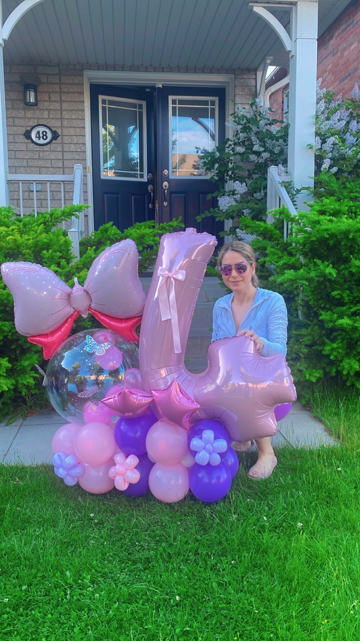 Pink Bow and Unicorn-Themed 4th Birthday Balloon Display