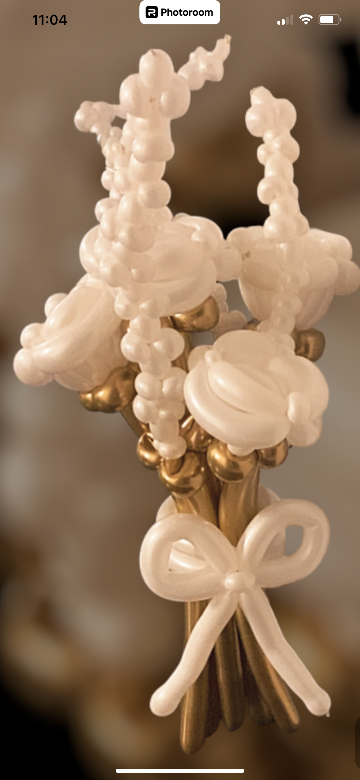 Elegant White and Gold Balloon Bouquet