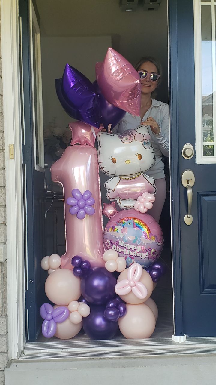 Hello Kitty 1st Birthday Balloon Display