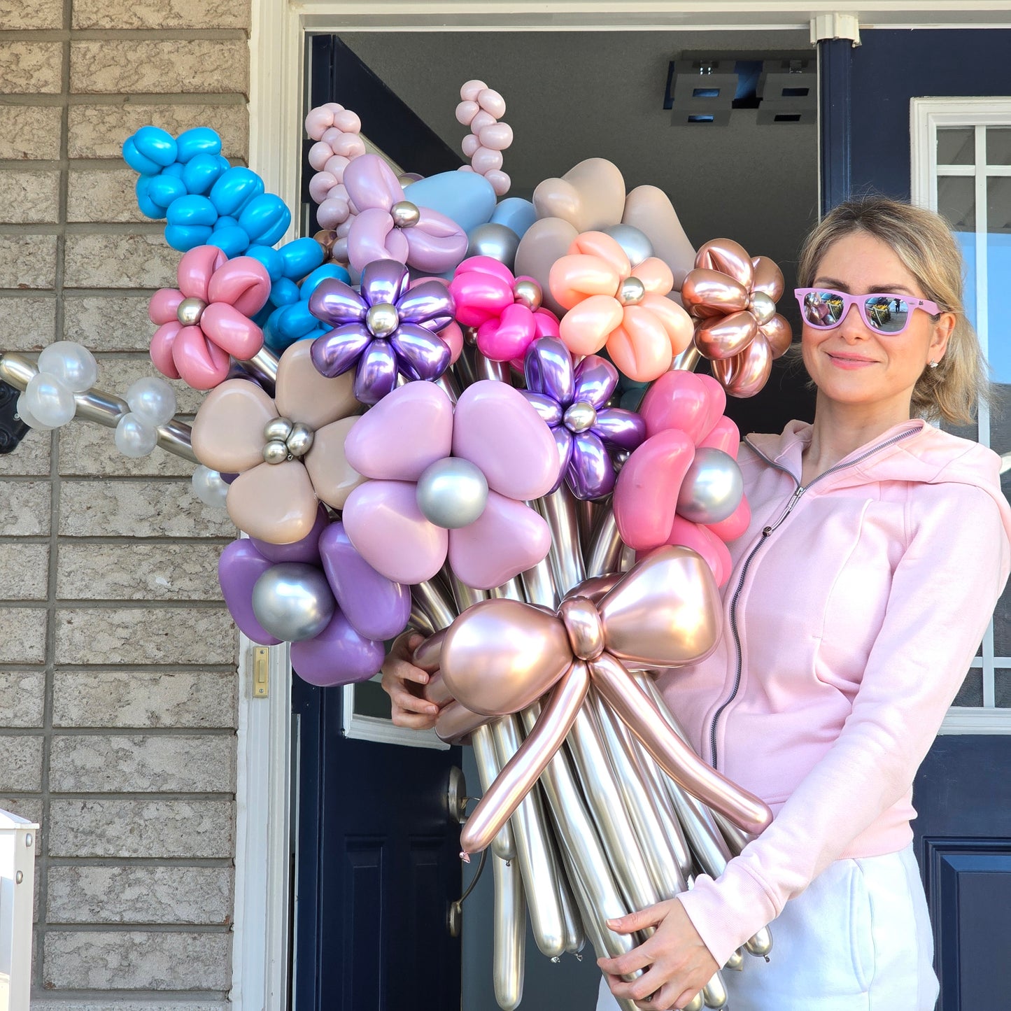 Luxury Balloon Flower Bouquet | Elegant Balloon Floral | Custom Balloon Bouquet for Birthday, Anniversary, Baby Shower, Bridal Shower