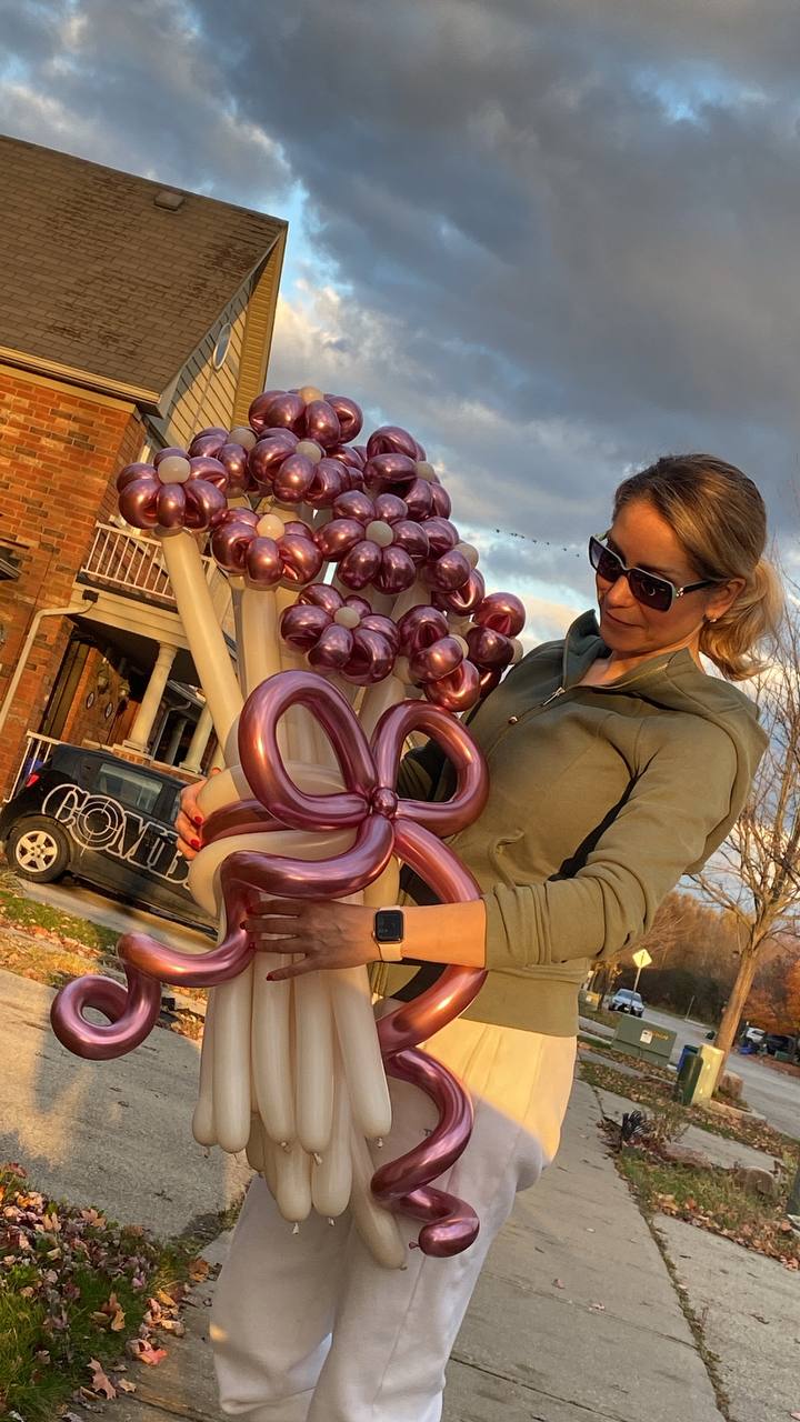 Elegant Metallic Pink Flower Balloon Bouquet